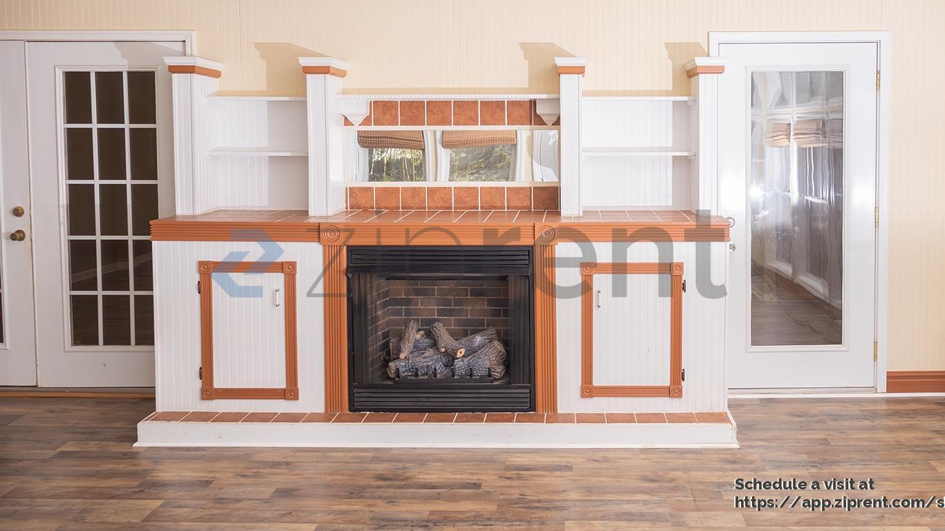 Building Photo - 1108 Lone Oak Rd