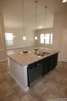 Building Photo - 5633 Briar Fld