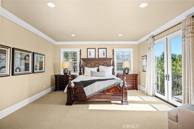 Building Photo - 19668 Three Oaks Ln