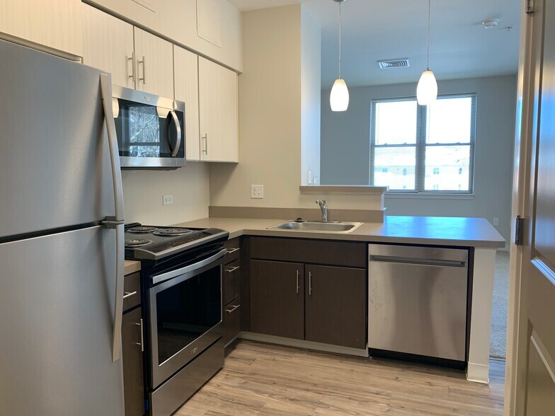 Oak Hill Apartments 22 Strayhorn Way Pittsburgh PA 15213 Apartment