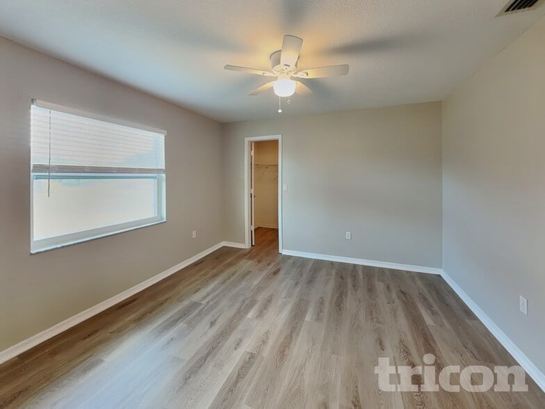 Building Photo - 26429 Asuncion Dr