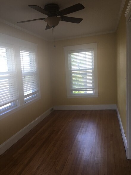 Front Room - 204 Pleasant St