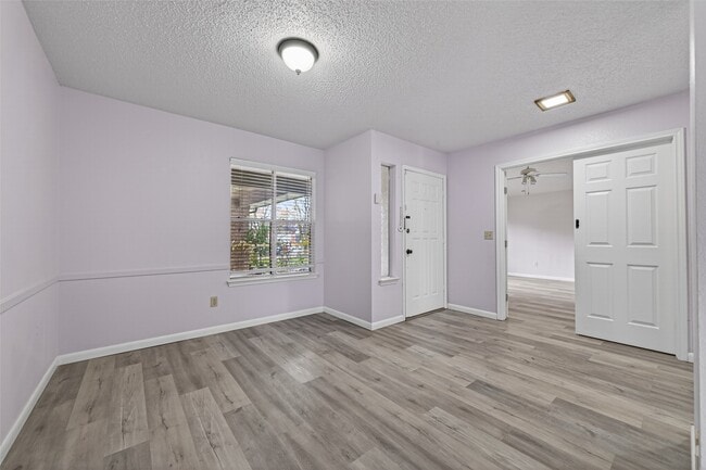 Building Photo - 5311 Summit Lodge Dr