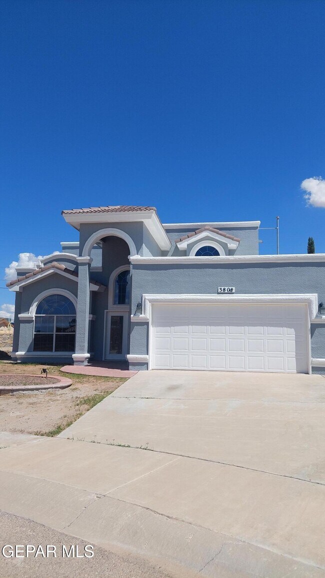 Primary Photo - 3808 Tierra Allen Pl