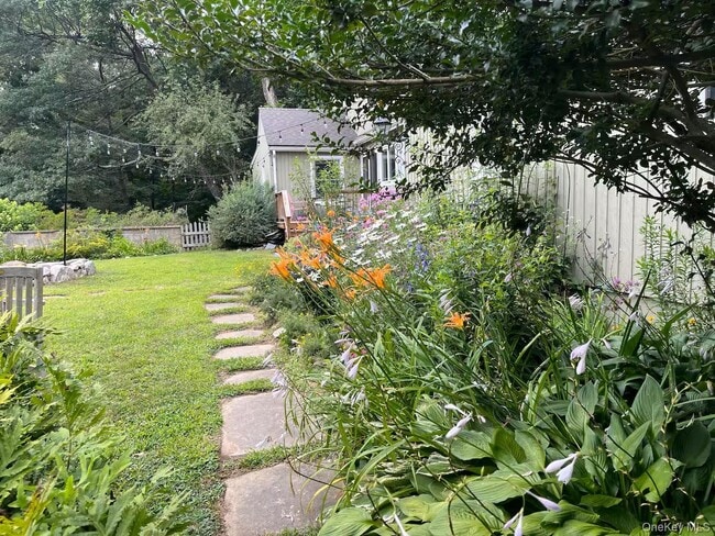 Primary Photo - 47 Benedict Rd