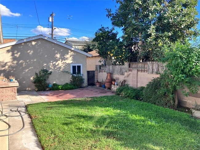 Building Photo - 13472 Springdale St