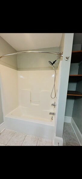 Building Photo - 631 Prospect Mountain Rd