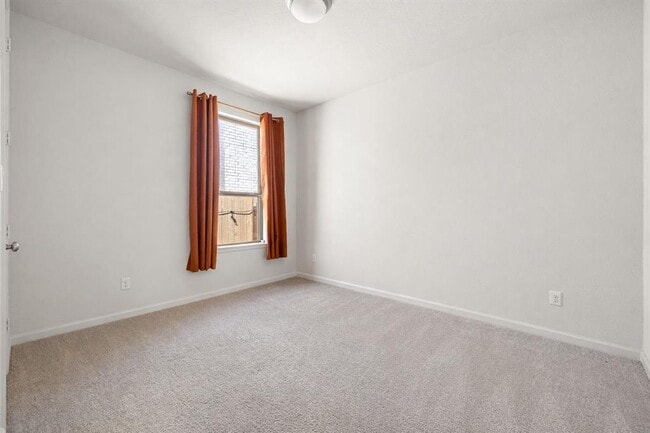 Building Photo - 1213 Thunderhead Trl