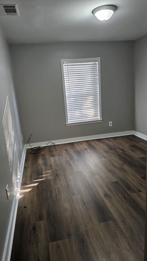 Building Photo - Adorable 3 bedroom, 2 bath home for lease.