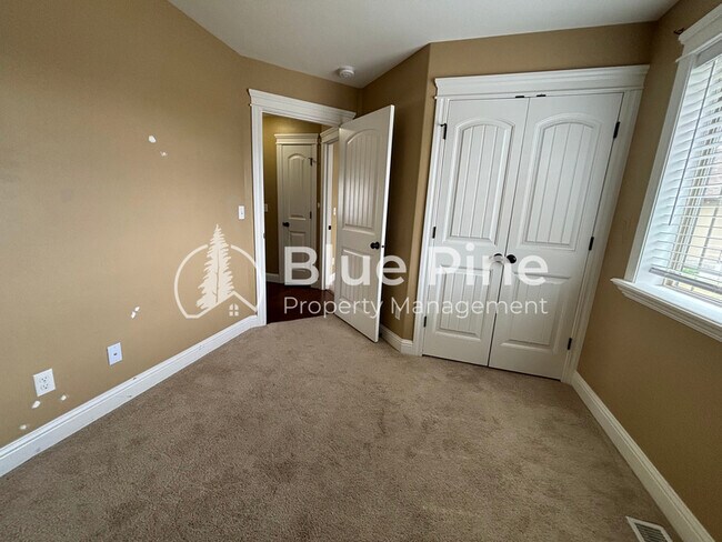 Building Photo - 6020 Bryson Ln