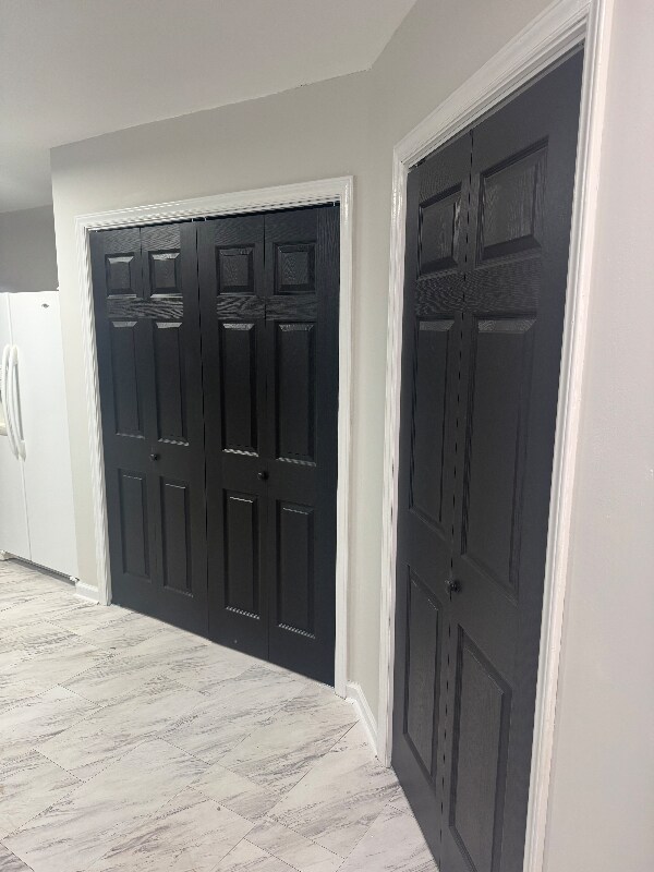 Building Photo - 9421 Sawyer Rd