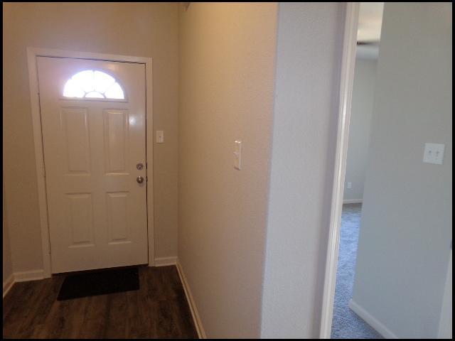 Building Photo - 1155 Bulldog Dr