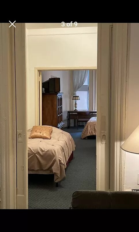 Building Photo - 556 W 165th St