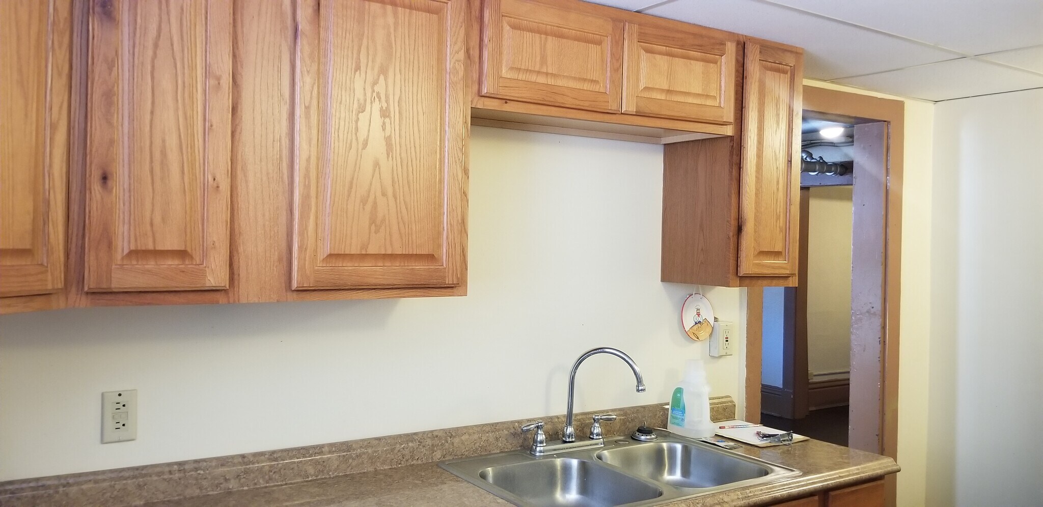 Building Photo - 1925 W 77th St