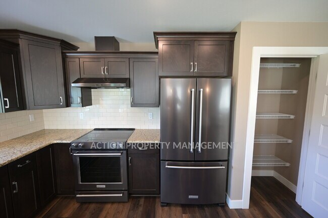 Building Photo - 2 bed + office, 2 bath home in Sequim