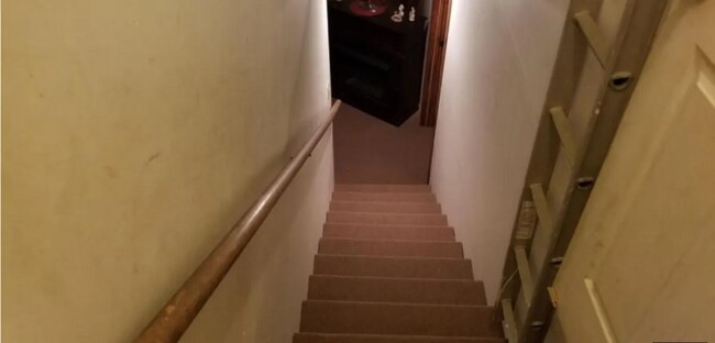 Building Photo - 203 Shavers Ford Rd