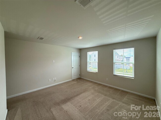 Building Photo - 4208 Bowline Dr