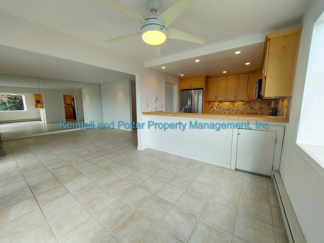 Building Photo - A Must See! Enchanting 2b/2ba with ocean v...