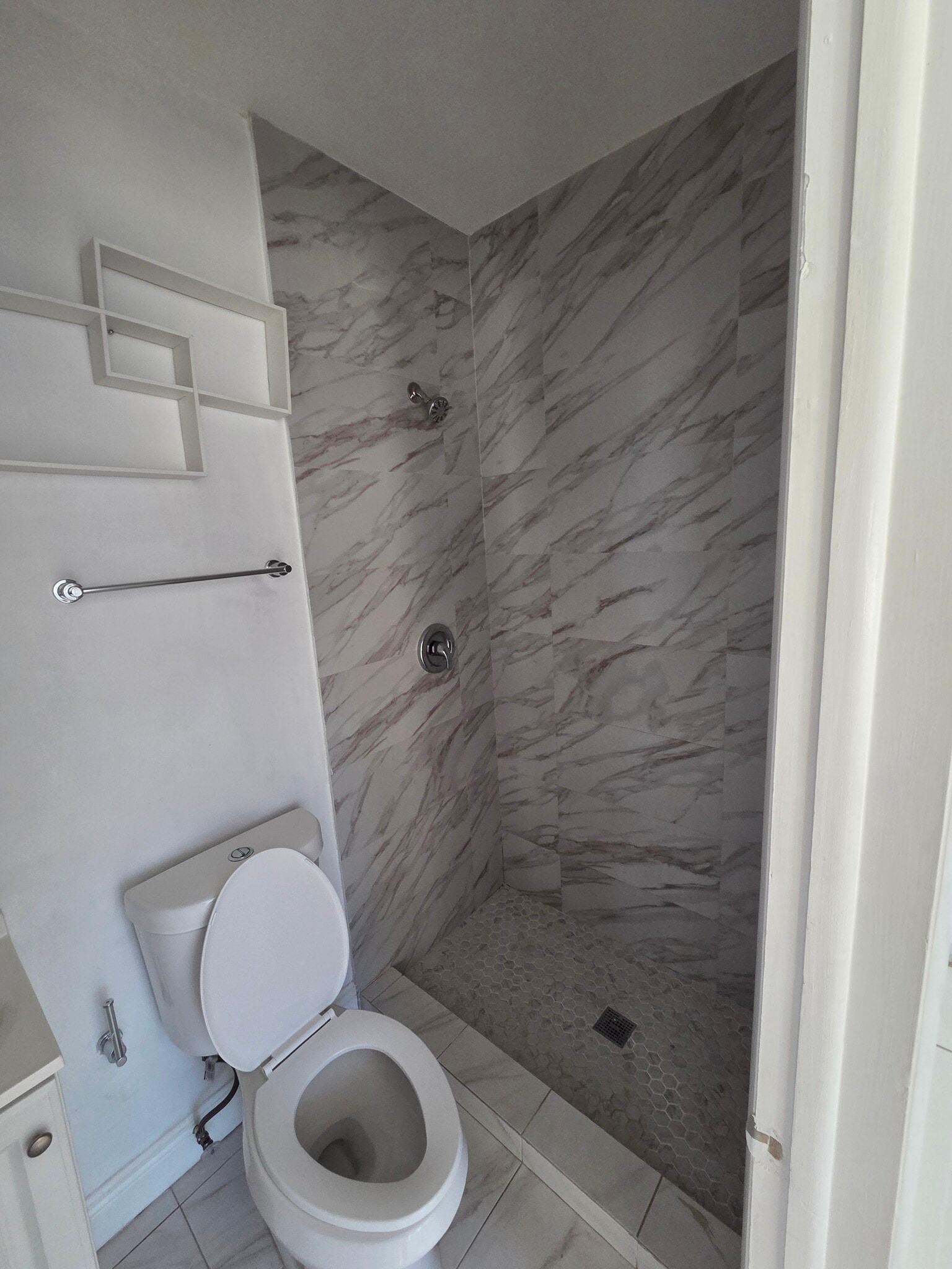 Building Photo - 1122 SW 17th Ave