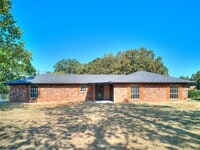 Building Photo - 103 Clador Dr