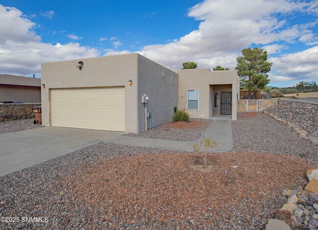 Primary Photo - 2656 Bearcat Dr
