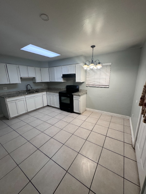 Building Photo - 6144 N 35th Dr