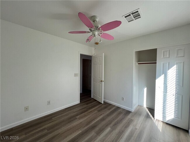 Building Photo - 6577 E Escatawpa Bay Ct