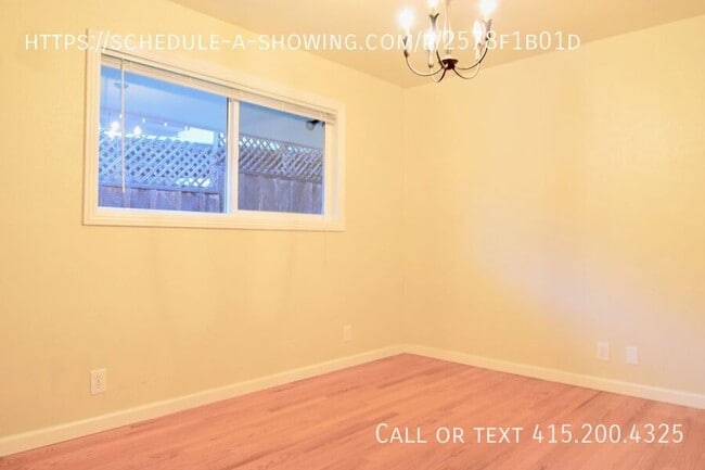 Building Photo - 252 Grove Acre Ave
