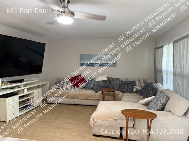 Building Photo - 651 Pine Dr