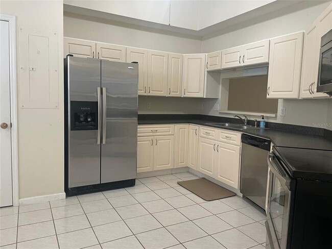 Building Photo - 1644 Arabian Ln