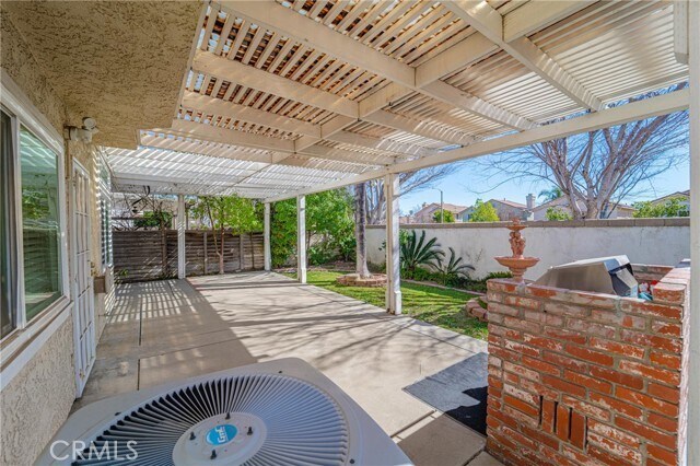 Building Photo - 11123 Woodview Dr