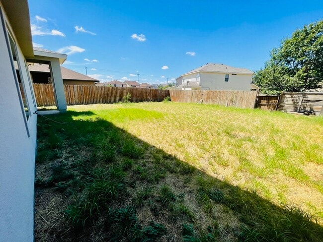 Building Photo - 1918 Aransas Pass Dr