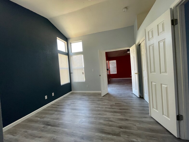 Building Photo - 3513 Birchdale Way