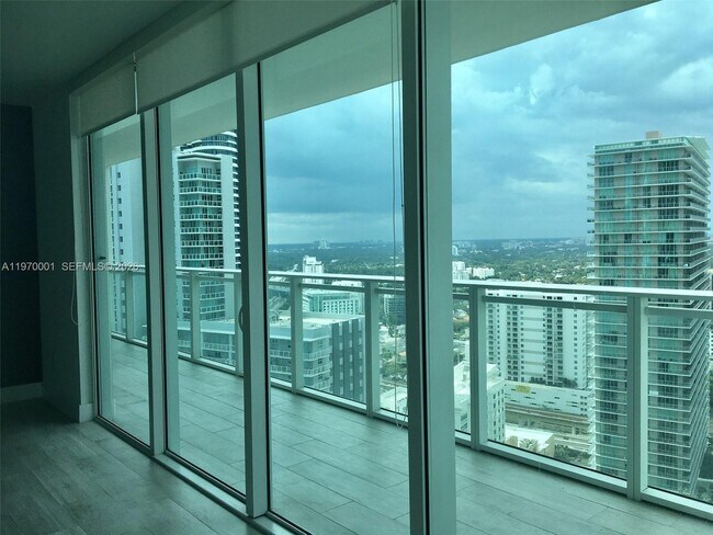 Building Photo - 1080 Brickell Ave