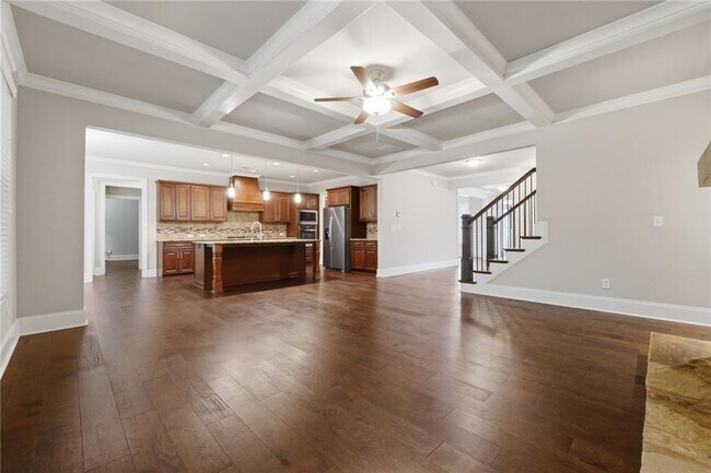 Building Photo - 710 Deer Holw Trce