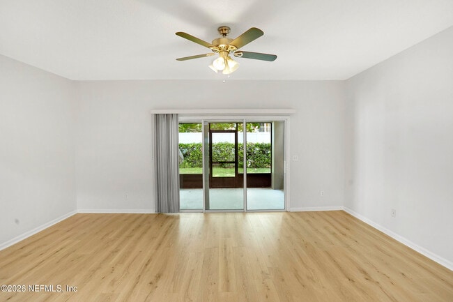 Building Photo - 13305 Solar Dr