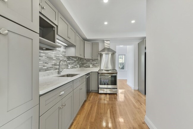 Building Photo - 60 Lane Park