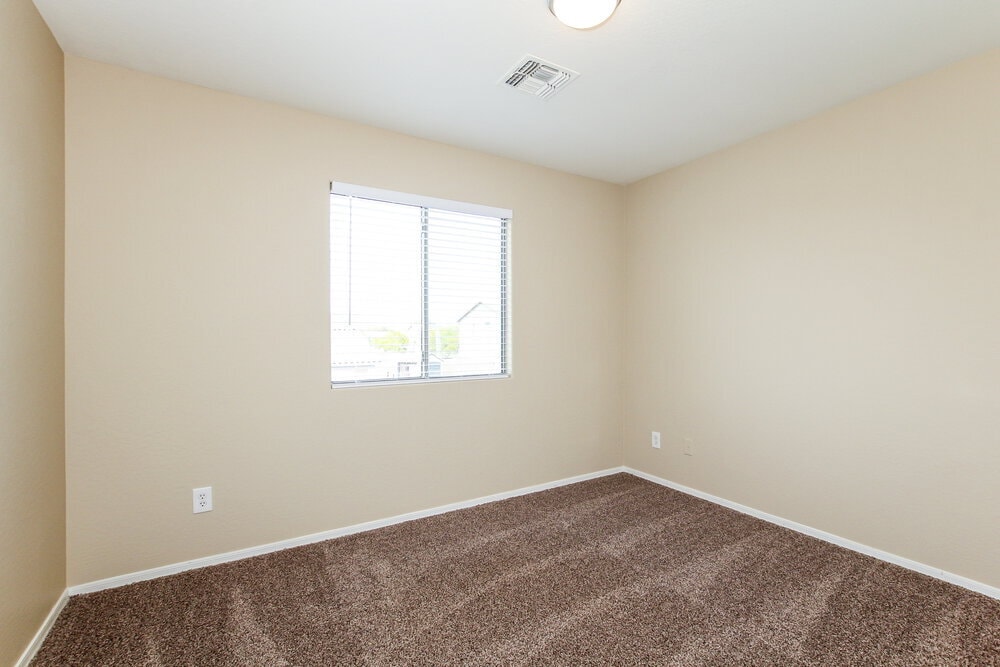 Building Photo - 25619 W Satellite Ln
