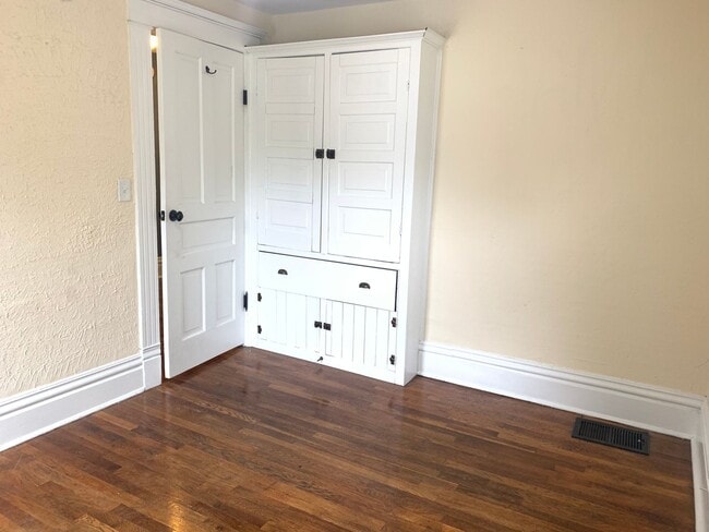Building Photo - Spacious Four Bedroom Home Full of Character