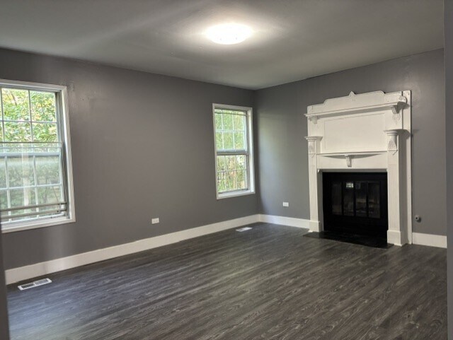 Building Photo - 1013 W Briarcliff Rd