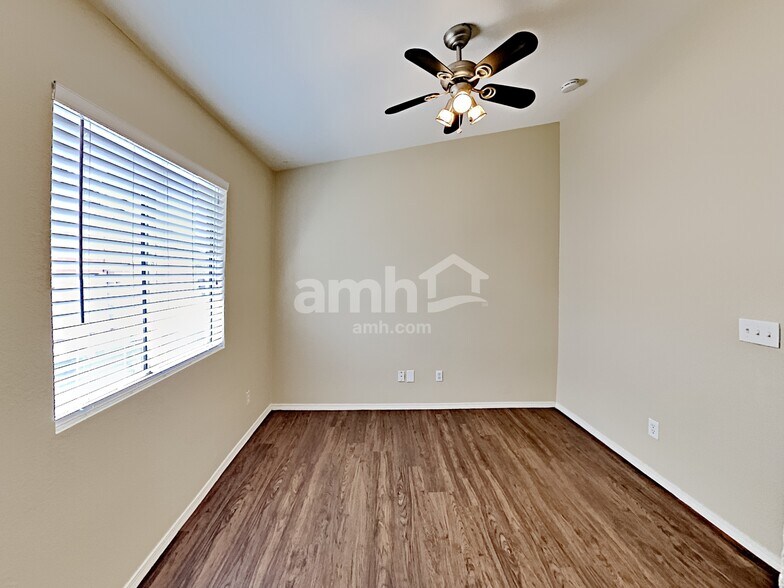 Building Photo - 7049 E Strike Eagle Way