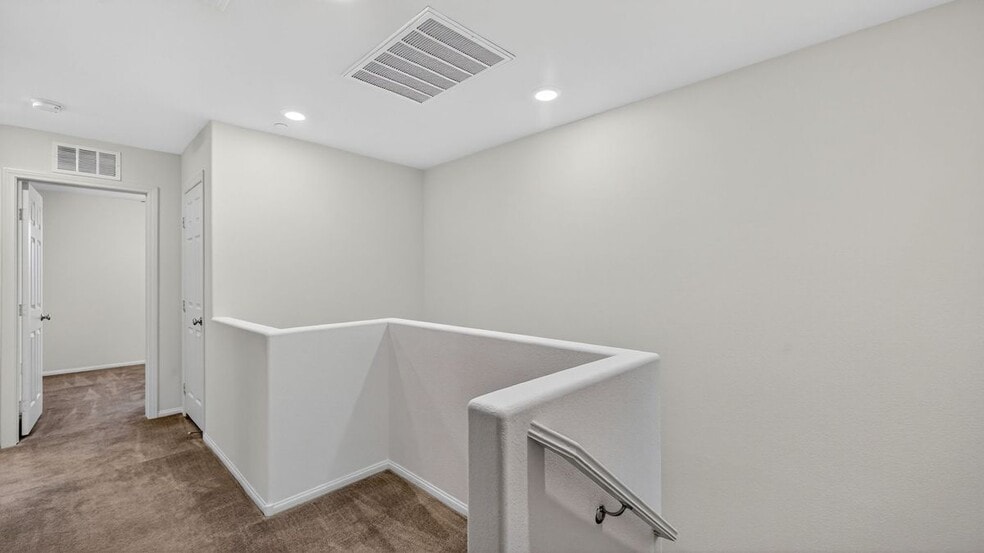 Building Photo - 3193 Brynley Ave