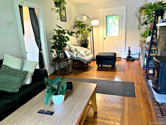 Building Photo - 2293 NY-9G