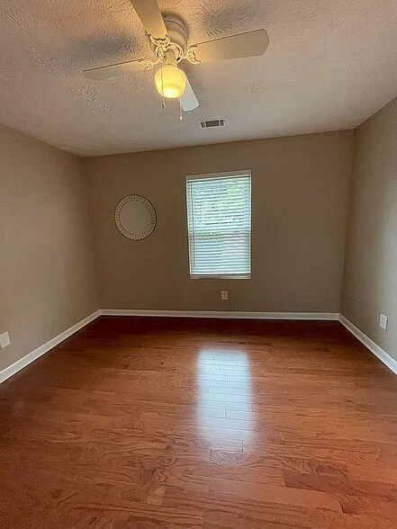 Building Photo - 3688 Blackshear Ct
