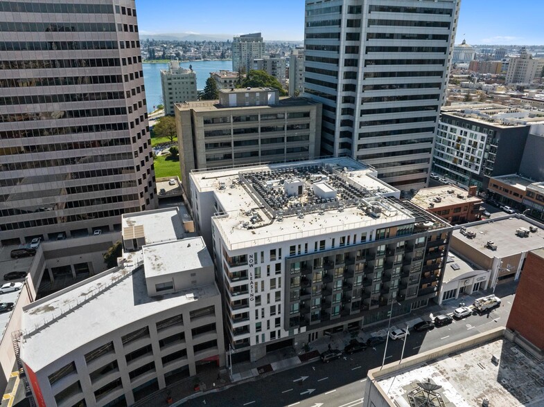 Building Photo - Residences at Lake Merritt