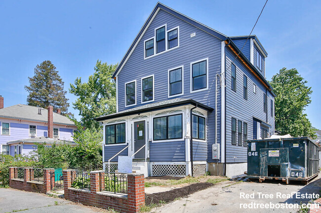 Building Photo - 232 Fulton St