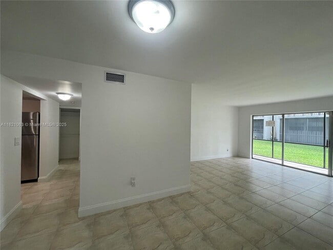Building Photo - 40 NW 87th Ave
