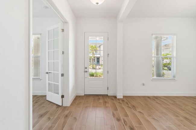 Building Photo - Beautiful Brand New 3/2.5 Home for Rent with Flex Space in Lake Nona's Laureate Park Neighborhood