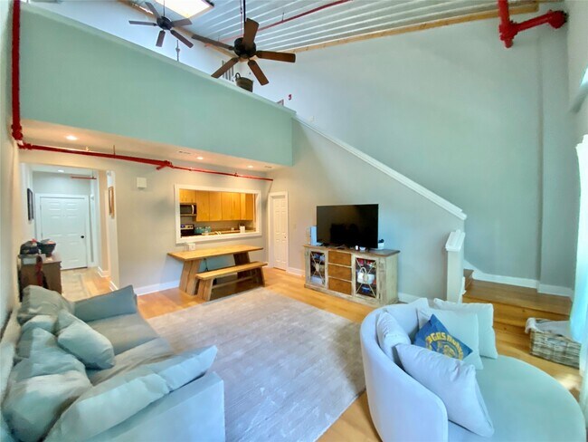 Building Photo - 254 W Washington St