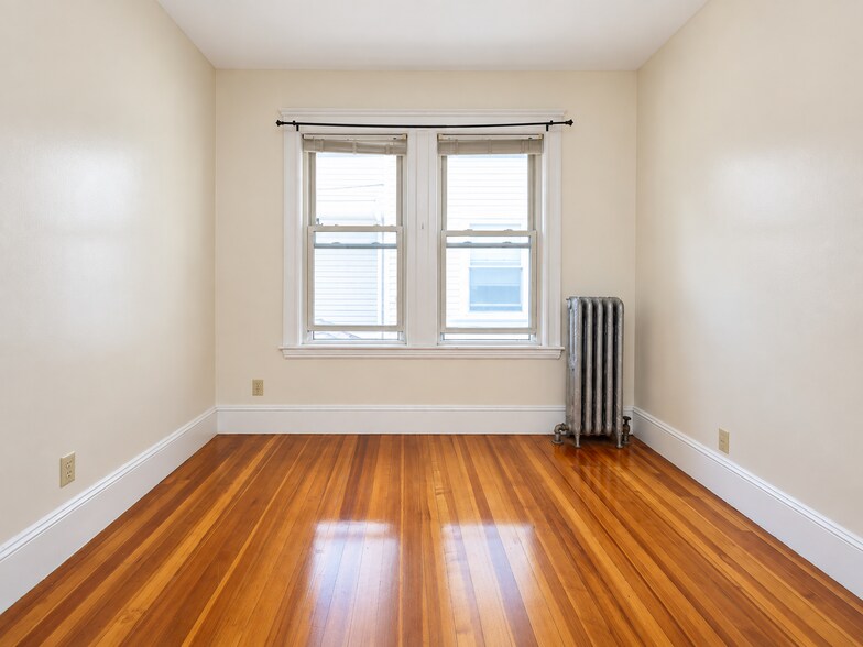 Building Photo - 21 Boulevard Ter